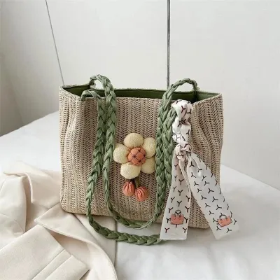 Straw Flower Large Capacity Tote Bag for Women 